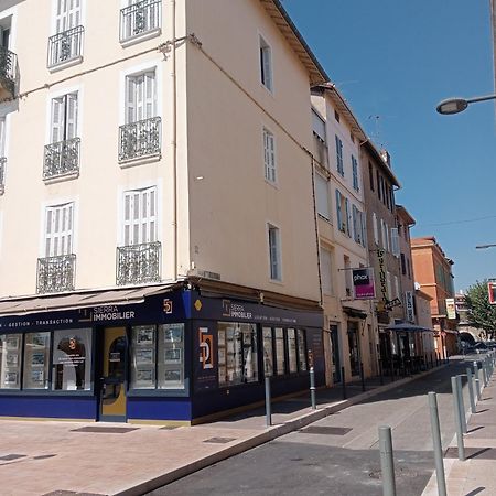 Lou Pescadou Apartment Saint-Raphaël Екстериор снимка