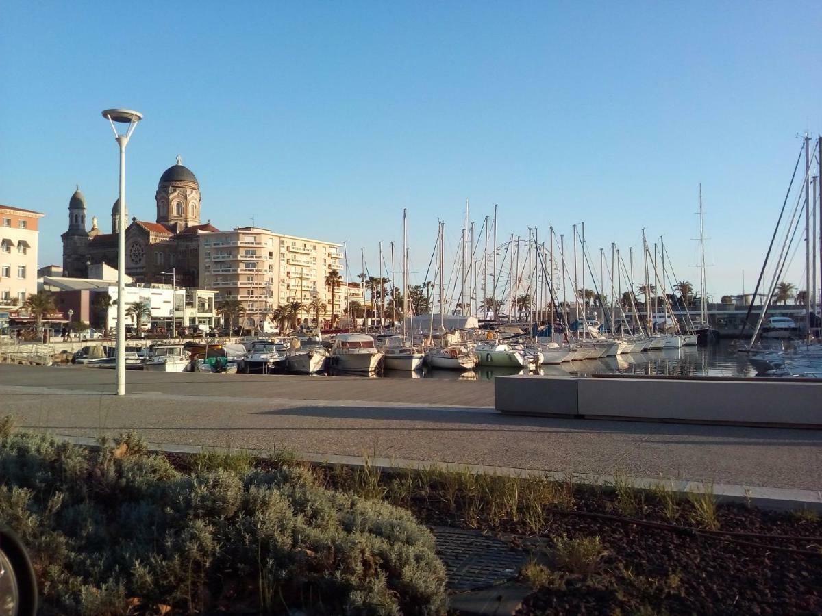 Lou Pescadou Apartment Saint-Raphaël Екстериор снимка
